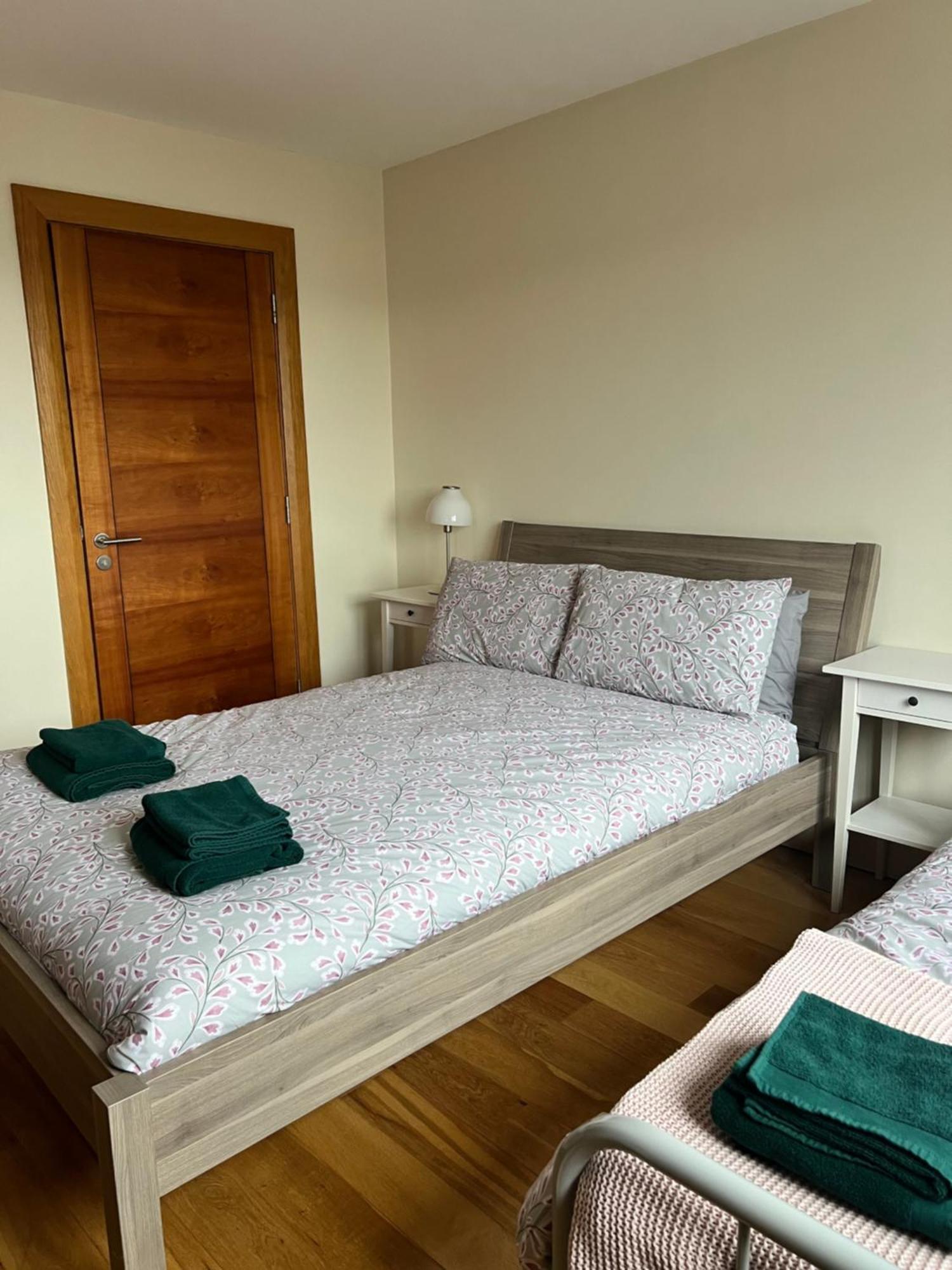 Penthouse Apartment - Town Centre, Sea Views, Secure Parking Portrush Dış mekan fotoğraf